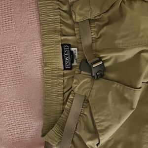 Lands End Khaki Beige Nylon Belted Convertible Hiking Cargo Shorts Pants EUC